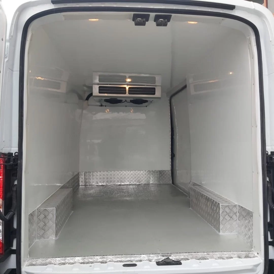 Aluminum (Alucobond) Truck Body Manufacturing